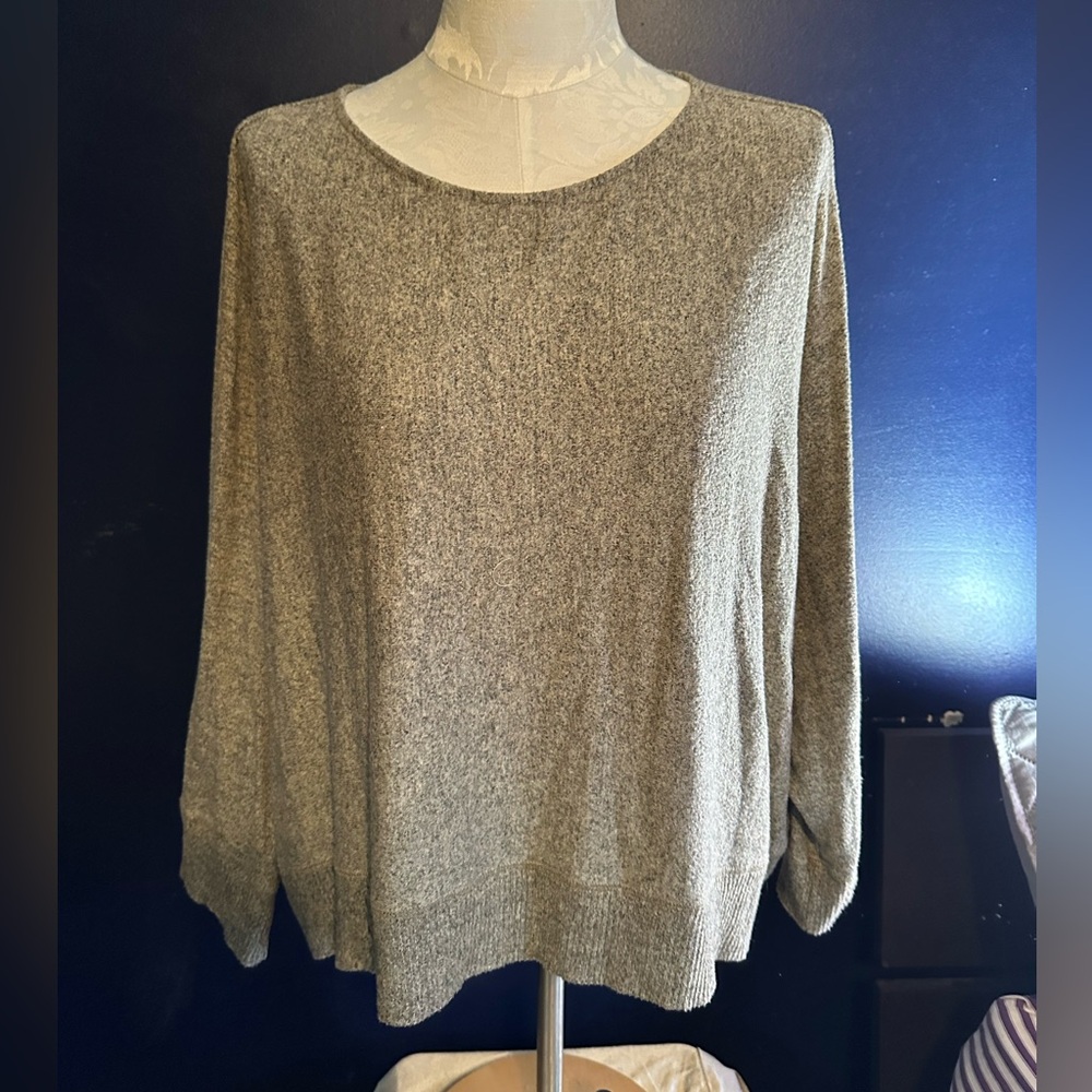 Vestique Heather Tan Gray Soft Knit Pullover Sweater Size M